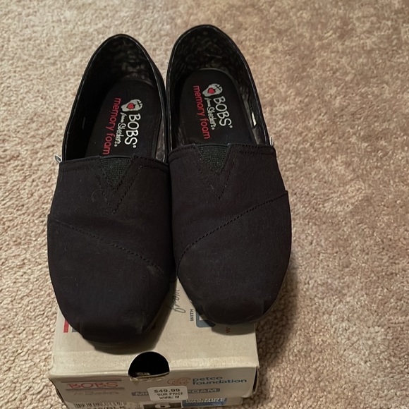 Bobs - Picture 2 of 9